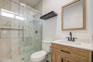 415 N 17th Dr, Phoenix, AZ 85007 - Photo 12
