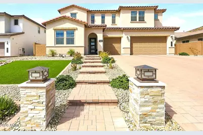 1920 E Villa Linda Drive E, Phoenix, AZ 85024 - Photo 6