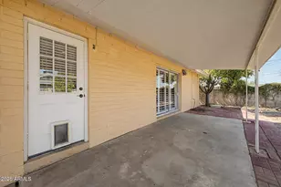 3019 S Dromedary Dr, Tempe, AZ 85282 - Photo 28