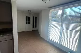 4525 E Alta Vista Rd, Phoenix, AZ 85042 - Photo 10