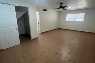 4525 E Alta Vista Rd, Phoenix, AZ 85042 - Photo 18