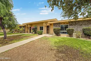 13230 N 99th Dr, Sun City, AZ 85351 - Photo 2