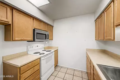13230 N 99th Drive, Sun City, AZ 85351 - Photo 10