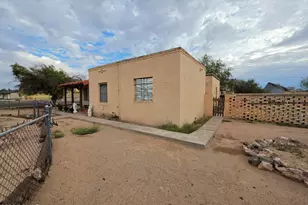 202 3rd Ave E, Buckeye, AZ 85326 - Photo 4
