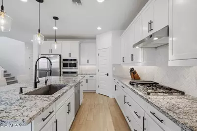 24884 N 143rd Drive, Surprise, AZ 85387 - Photo 12