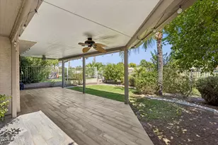 12005 N 40th Way, Phoenix, AZ 85028 - Photo 32