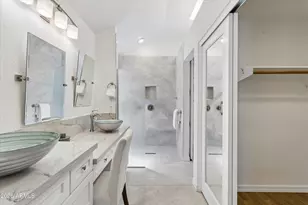 12005 N 40th Way, Phoenix, AZ 85028 - Photo 18