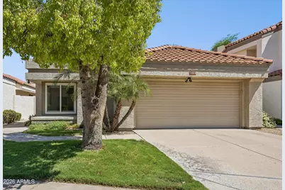 12005 N 40th Way, Phoenix, AZ 85028 - Photo 2
