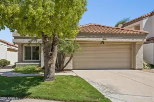 12005 N 40th Way, Phoenix, AZ 85028 - Photo 2