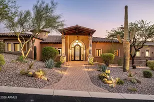 2433 W Praiano Way, Phoenix, AZ 85086 - Photo 10