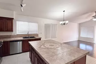 7561 W Cameron Dr, Peoria, AZ 85345 - Photo 10