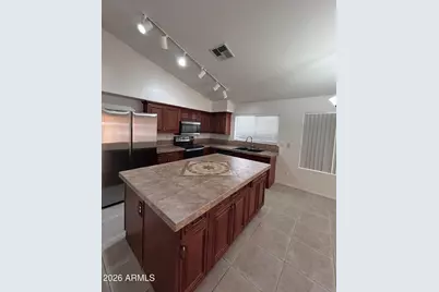 7561 W Cameron Drive, Peoria, AZ 85345 - Photo 8