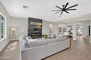 2431 W Longhorn Dr, Chandler, AZ 85286 - Photo 14