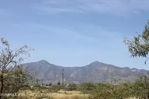 7725 E Nevada Dr, Hereford, AZ 85615 - Photo 20