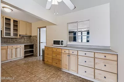 2040 E Whitton Avenue, Phoenix, AZ 85016 - Photo 10