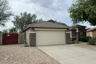 14906 N 134th Cir, Surprise, AZ 85379 - Photo 2