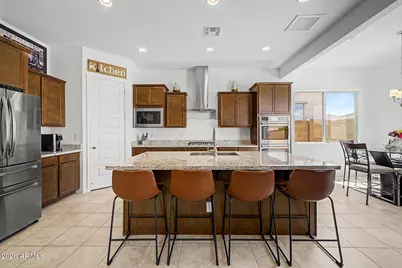 17814 W Medlock Drive, Litchfield Park, AZ 85340 - Photo 12