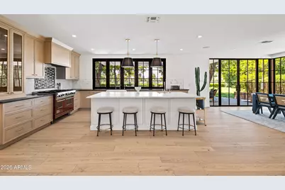 3216 N Manor Drive W, Phoenix, AZ 85014 - Photo 10