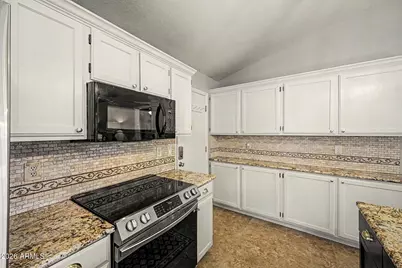 20631 N 8th Avenue, Phoenix, AZ 85027 - Photo 16