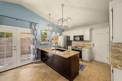 20631 N 8th Avenue, Phoenix, AZ 85027 - Photo 12