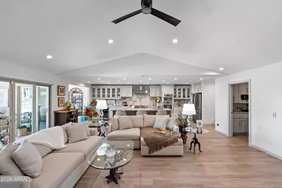 9736 E Watford Way E, Sun Lakes, AZ 85248 - Photo 12