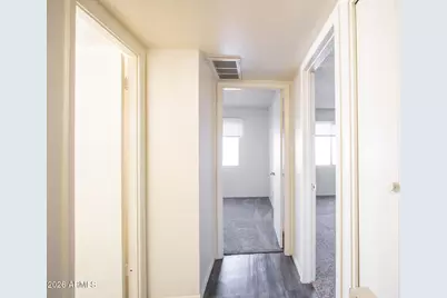3941 W Wonderview Road, Phoenix, AZ 85019 - Photo 10