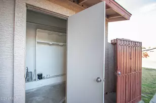 3941 W Wonderview Rd, Phoenix, AZ 85019 - Photo 16