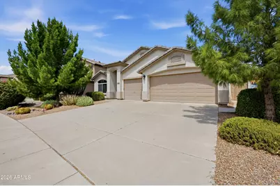912 E Julie Avenue, San Tan Valley, AZ 85140 - Photo 2