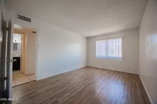 5040 N 40th Ave, Phoenix, AZ 85019 - Photo 12