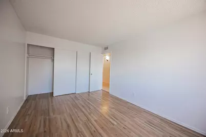 5040 N 40th Avenue, Phoenix, AZ 85019 - Photo 14