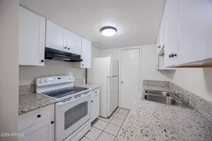 5040 N 40th Ave, Phoenix, AZ 85019 - Photo 6