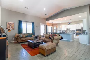 40130 N 7th St, Phoenix, AZ 85086 - Photo 4