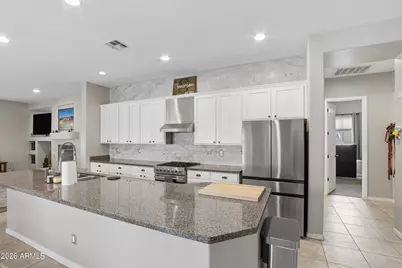 5561 S Wayne Drive, Chandler, AZ 85249 - Photo 8