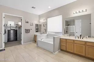 5561 S Wayne Dr, Chandler, AZ 85249 - Photo 24