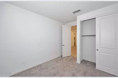 9038 S 69th Drive, Laveen, AZ 85339 - Photo 18