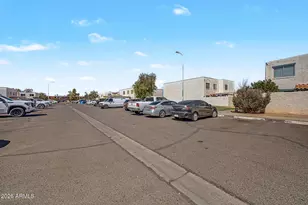5206 N 42nd Ln, Phoenix, AZ 85019 - Photo 30