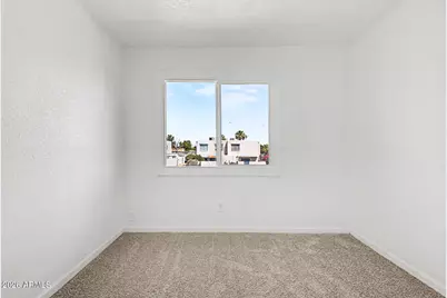 5206 N 42nd Lane, Phoenix, AZ 85019 - Photo 20