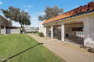 5206 N 42nd Ln, Phoenix, AZ 85019 - Photo 26