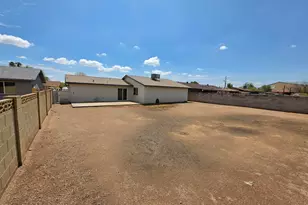 3850 W Caribbean Ln, Phoenix, AZ 85053 - Photo 26
