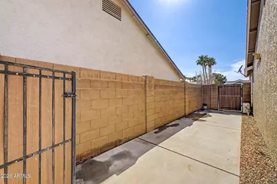 18013 N 145th Drive, Surprise, AZ 85374 - Photo 32