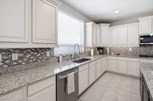 22510 E Munoz St, Queen Creek, AZ 85142 - Photo 16
