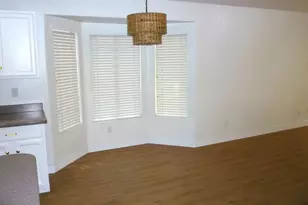 9139 W Canyon Dr, Peoria, AZ 85382 - Photo 6