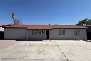 7231 W Turney Ave, Phoenix, AZ 85033 - Photo 1