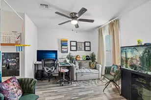 307 E Bobcat Pl, Casa Grande, AZ 85122 - Photo 4