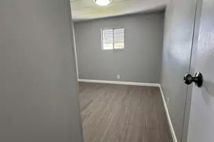 300 S Val Vista Dr, Mesa, AZ 85204 - Photo 12