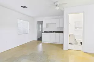 1201 E Griswold Rd, Phoenix, AZ 85020 - Photo 26