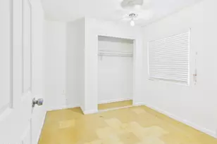 1201 E Griswold Rd, Phoenix, AZ 85020 - Photo 28