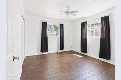 1201 E Griswold Road, Phoenix, AZ 85020 - Photo 16