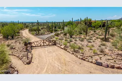 10196 E Open Sky Drive, Gold Canyon, AZ 85118 - Photo 4