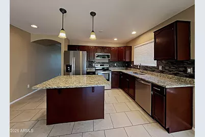 15525 W Port Royale Lane, Surprise, AZ 85379 - Photo 4
